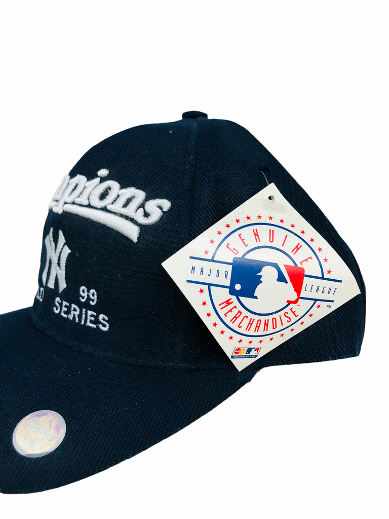 NEW YORK YANKEES VINTAGE 1999 WORLD SERIES CHAMPIONS SNAPBACK ADULT HAT