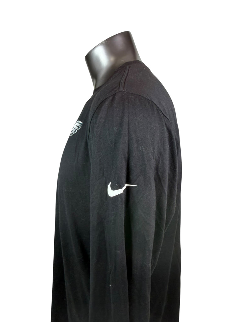 PHILADELPHIA EAGLES TEAM ISSUED  DRI-FIT NIKE LONG SLEEVED SHIRT ADULT XL