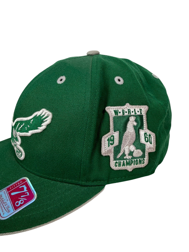 PHILADELPHIA EAGLES RETRO 1960 CHAMPIONS KELLY GREEN MITCHELL & NESS FITTED ADULT HAT 7 7/8