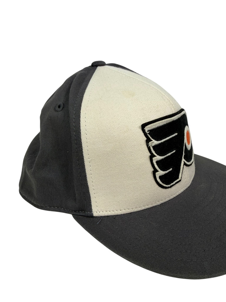 PHILADELPHIA FLYERS RETRO REEBOK SPORT FLEX-FITTED ADULT HAT