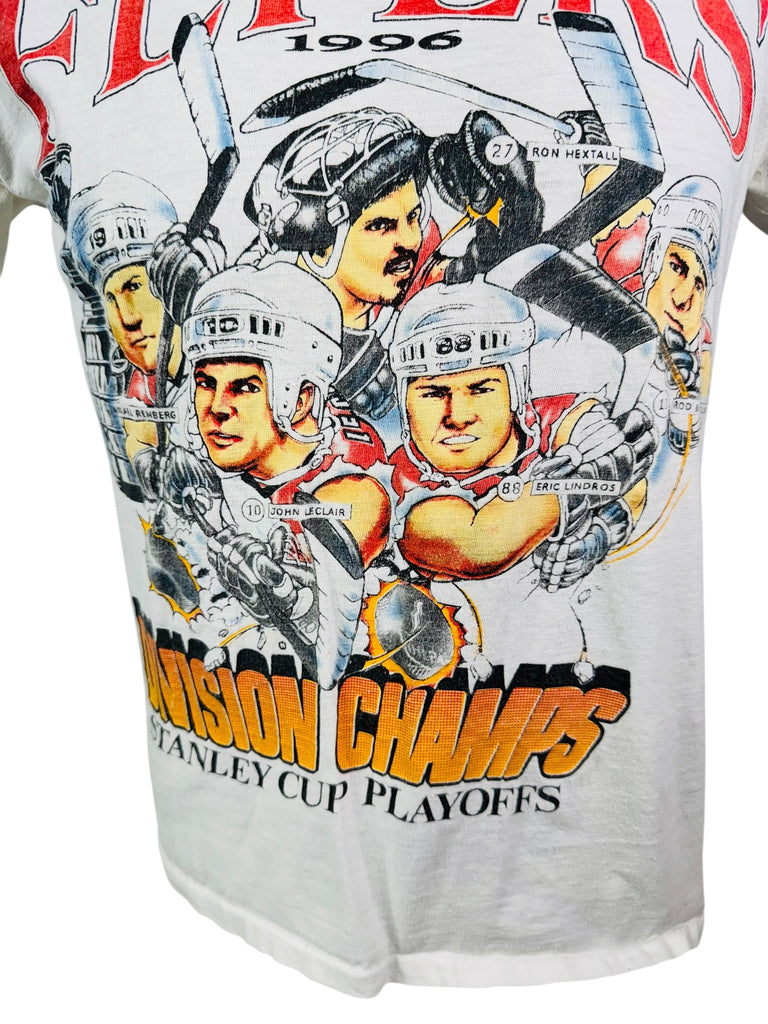 PHILADELPHIA FLYERS VINTAGE 1996 DIVISION CHAMPIONS T-SHIRT ADULT SMALL