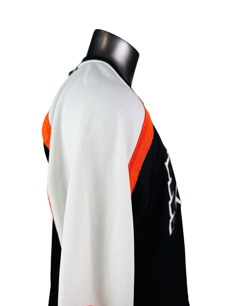 DAINIUS ZUBRUS PHILADELPHIA FLYERS VINTAGE 1990'S AUTHENTIC STARTER SIGNED JERSEY ADULT XL LARGE