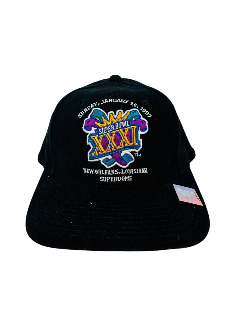 GREEN BAY PACKERS NEW ENGLAND PATRIOTS VINTAGE 1997 SUPER BOWL XXXI LOGO ATHLETIC STRAPBACK ADULT HAT