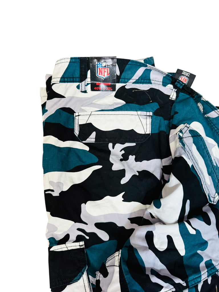 PHILADELPHIA EAGLES VINTAGE 2000'S NFL CAMOUFLAGE CARGO FLEECE LINED ADULT PANTS 40 X 32