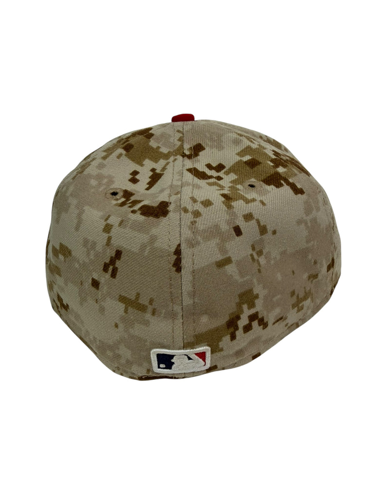 PHILADELPHIA PHILLIES VINTAGE 2010'S MILITARY NEW ERA FITTED ADULT HAT 7 1/4