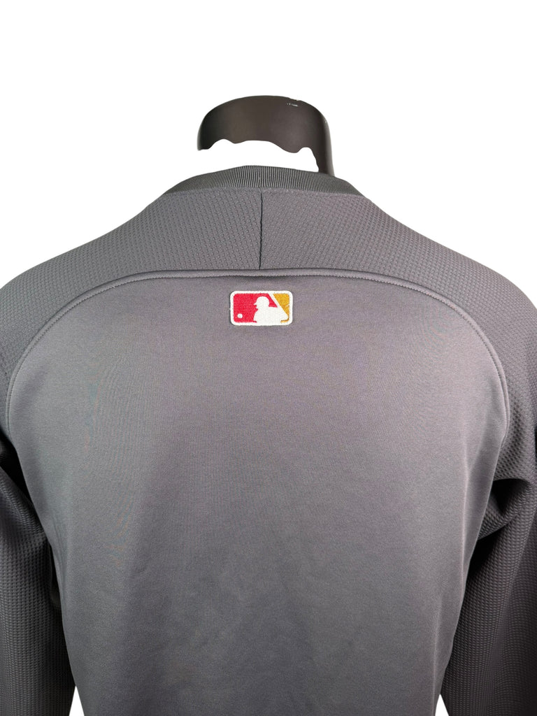 PHILADELPHIA PHILLIES VINTAGE 2009 WORLD SERIES MAJESTIC CREW PULL-OVER SWEATSHIRT ADULT MEDIUM