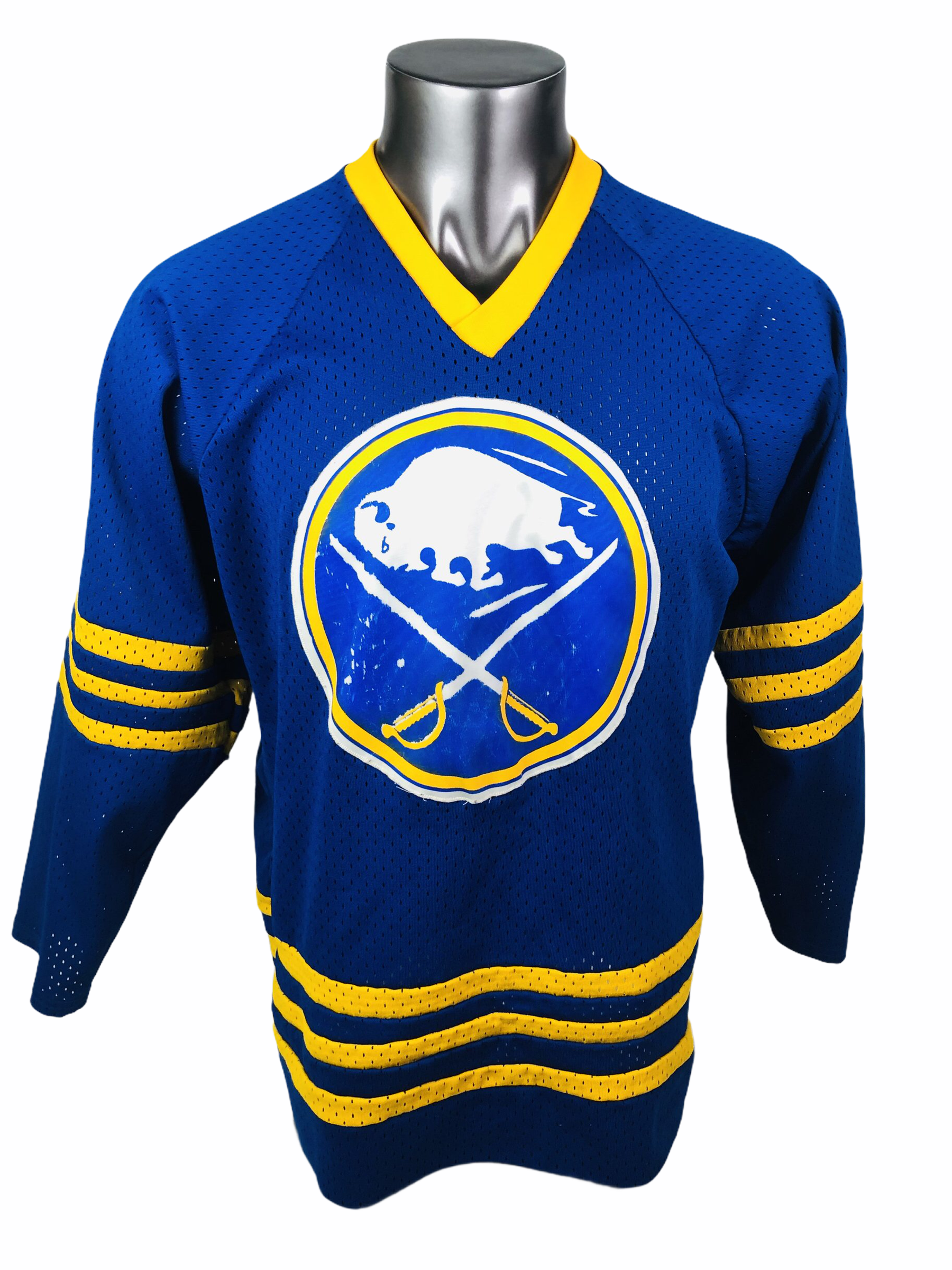 Vintage Buffalo Sabres Hockey Jersey. Vintage Ccm Buffalo 