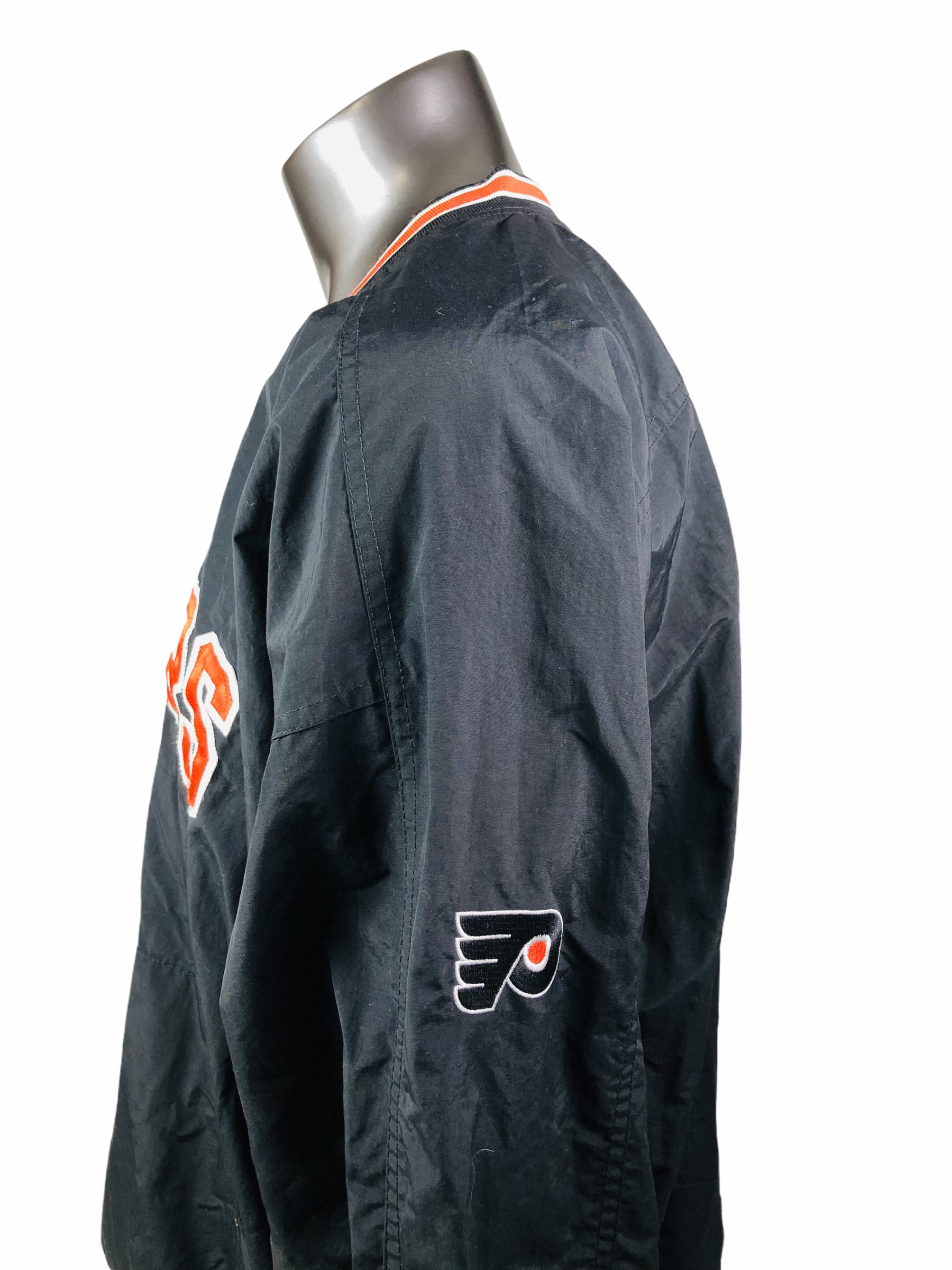 ⭐ Camiseta NHL Philadelphia Flyers talle L/XL⭐ 💲 VENDIDA💲 #casaca # camiseta #buzo #NHL #hockeysobrehielo #philadelphia #Flyers #philly…