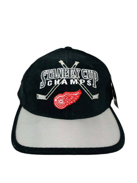 DETROIT RED WINGS VINTAGE 1998 STANLEY CUP CHAMPS STARTER ADULT HAT