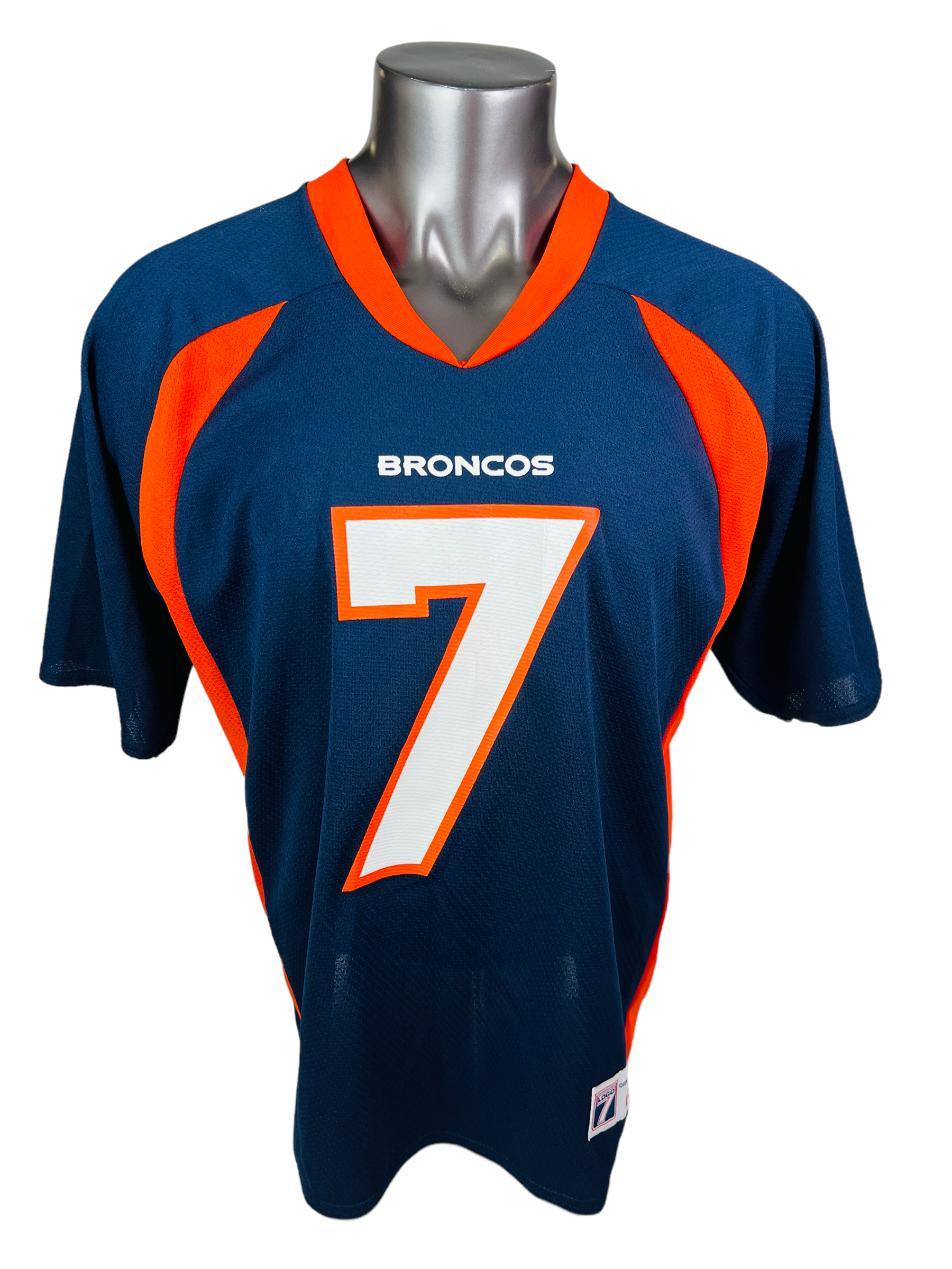 Nike Denver Broncos No7 John Elway White Men's Stitched NFL Vapor Untouchable Elite Jersey