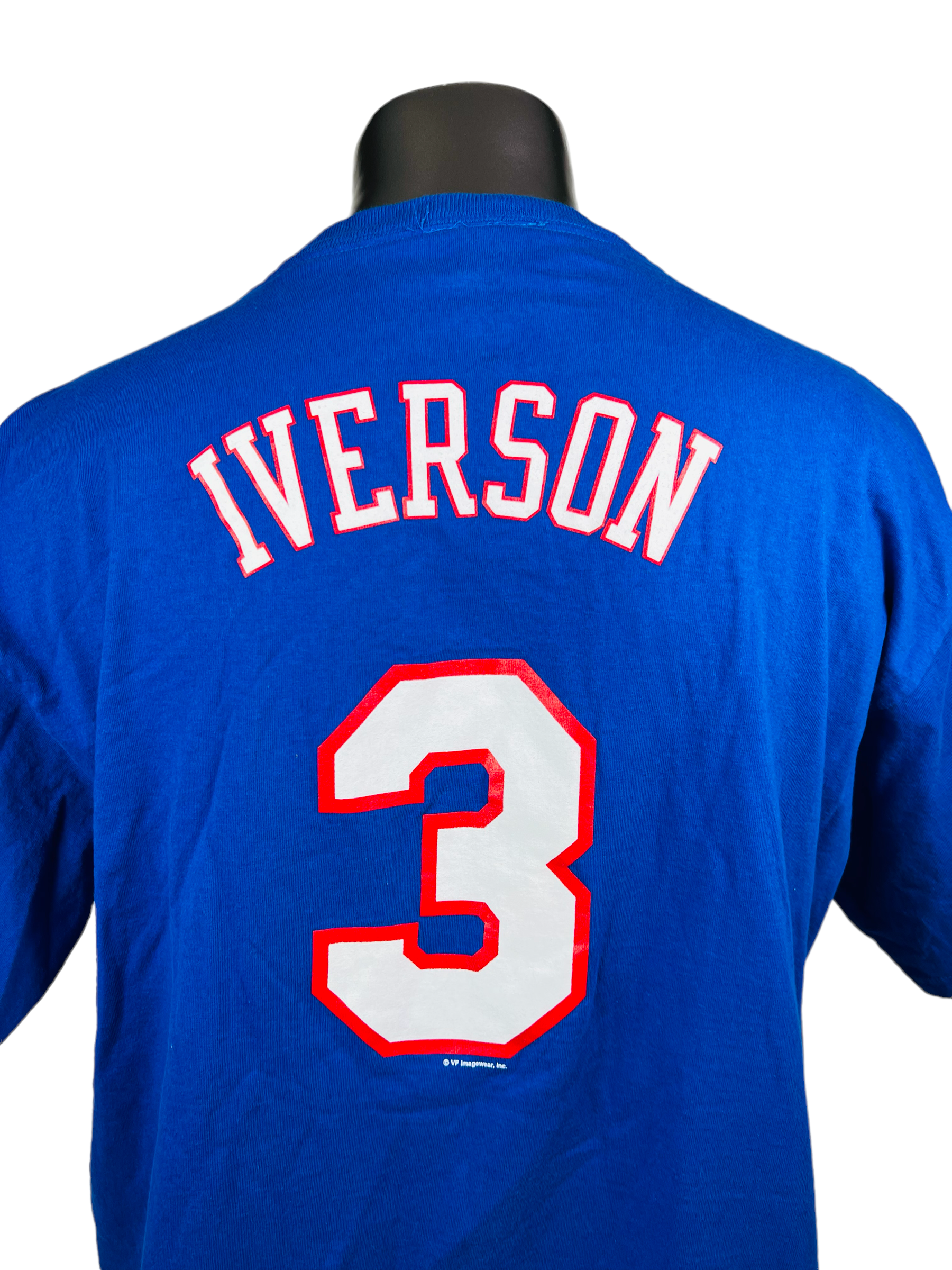 00's Allen Iverson All Over Philadelphia 76ers NBA T Shirt Size Medium –  Rare VNTG